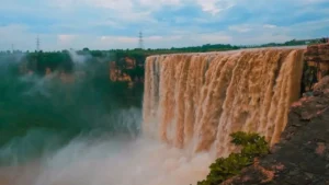 Chachai Waterfall