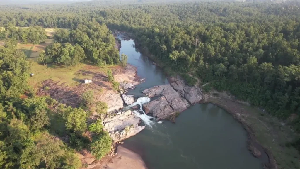 Haldi Kareli Waterfall Dindori