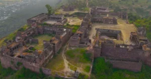 Raisen Fort